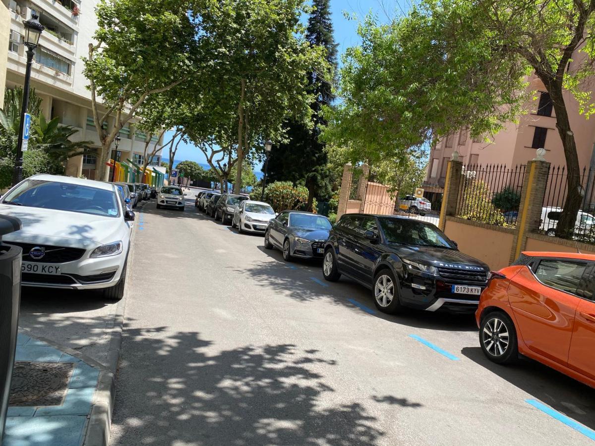 First Line! Art-apartment On The Seafront Of With Swimming Pool Apartamento Marbella